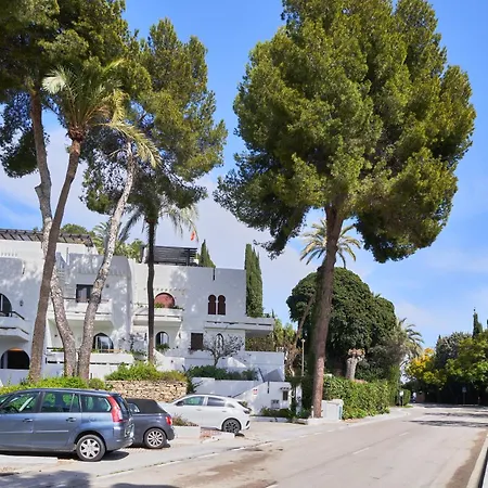 Apartament Village Marbella