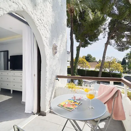 Village Apartament *