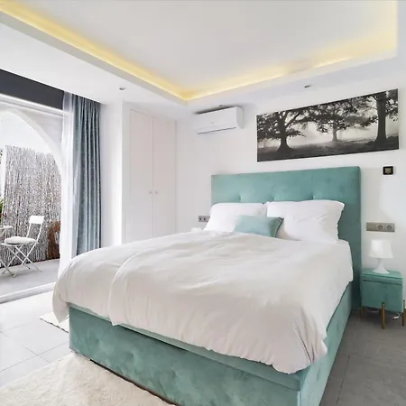Apartament Village